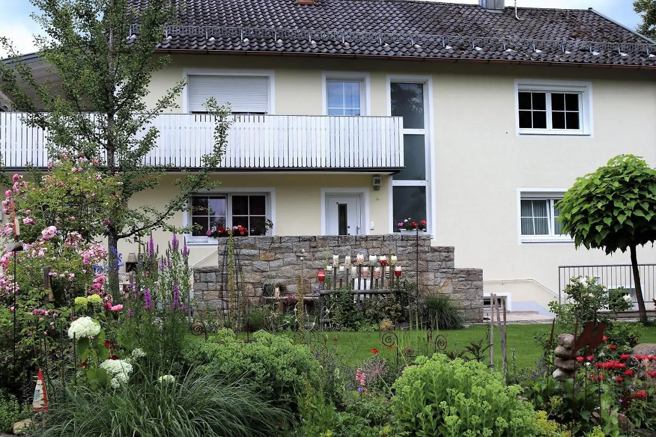 Schoene Ferienwohnung Vor Den Toren Pullman Citys Aicha vorm Wald Tyskland